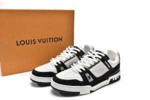 LV Trainer Black And White Cloth Cover